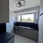 Sunny 3-room Appartement, Near National Stadium Apartament