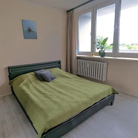 Sunny 3-room Appartement, Near National Stadium *